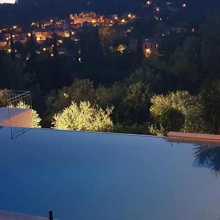 30 M² Avec Piscine Et Vue Exceptionnelle Lägenhet Seillans